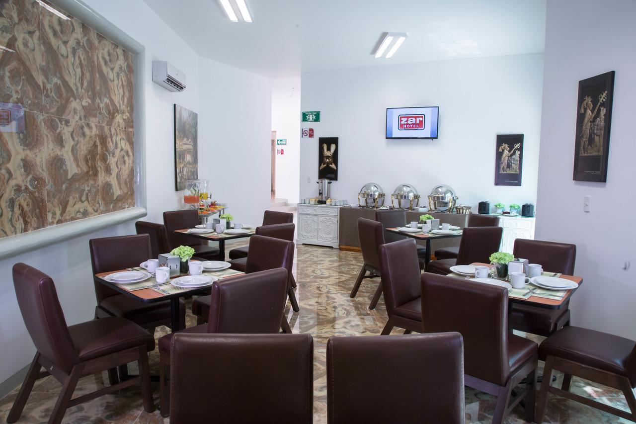 Hotel Zar Merida Bagian luar foto